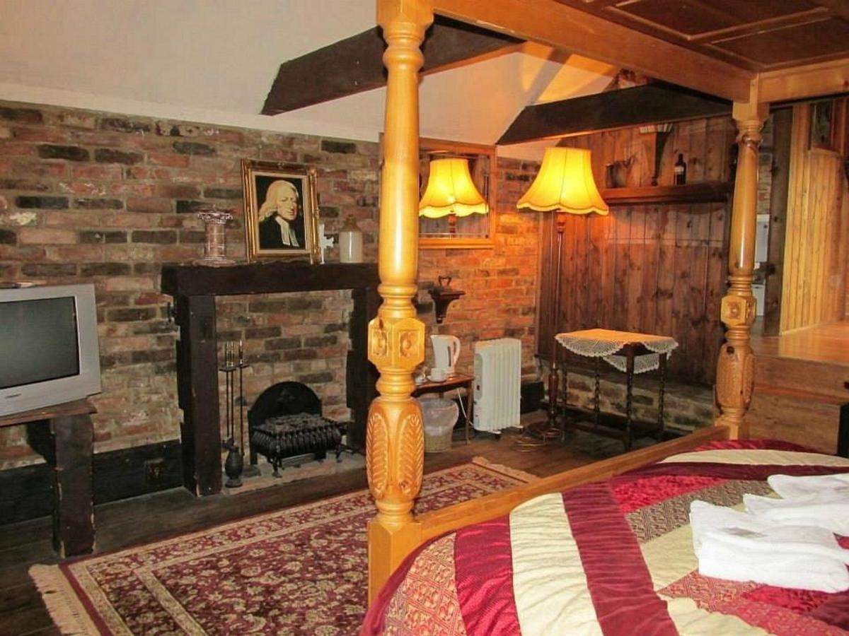 Red Lion Coaching Inn Epworth Экстерьер фото