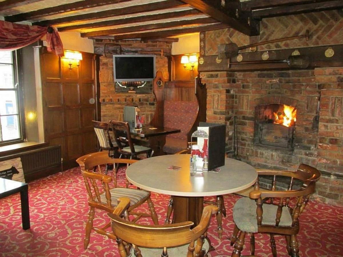 Red Lion Coaching Inn Epworth Экстерьер фото